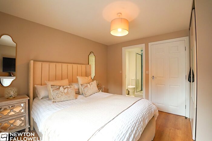 2 Bedroom Flat For Sale In Carolgate Court, Retford, DN22