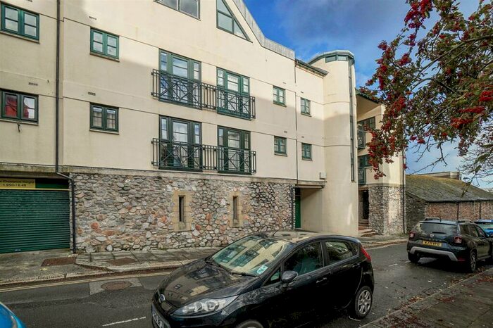 2 Bedroom Apartment To Rent In Castle Street, The Barbican, Plymouth, PL1