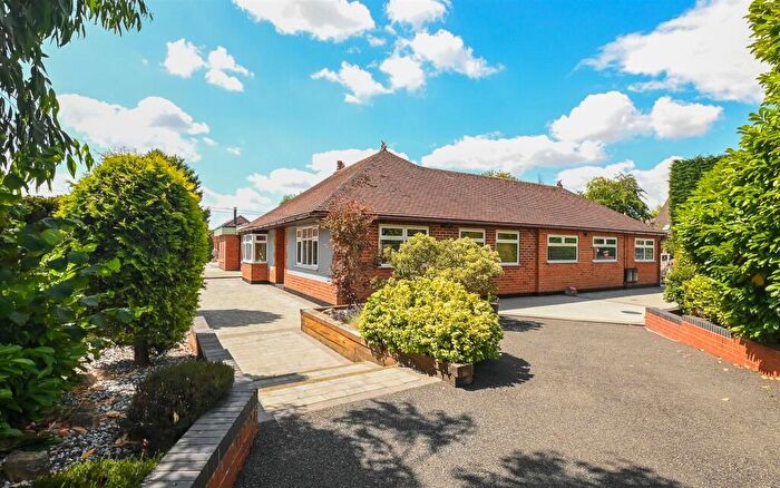 4 Bedroom Detached Bungalow For Sale In Greenways, Church Road, Egginton, DE65