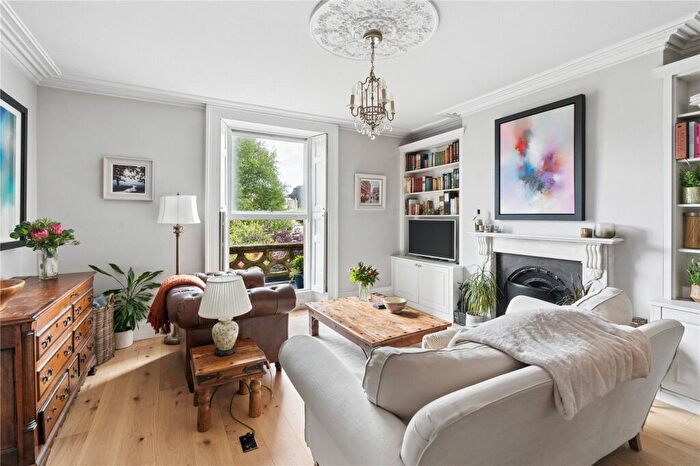 3 Bedroom Apartment For Sale In Richmond Park Road, Bristol, Somerset, BS8