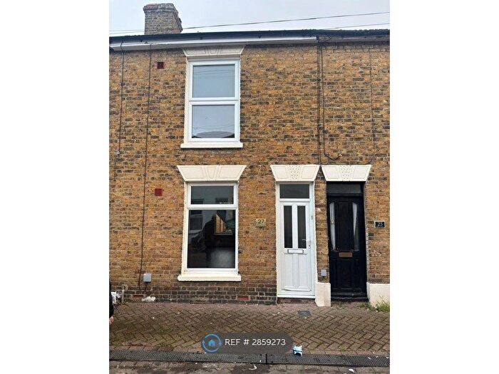 3 Bedroom Terraced House To Rent In James Street, Sheerness, ME12