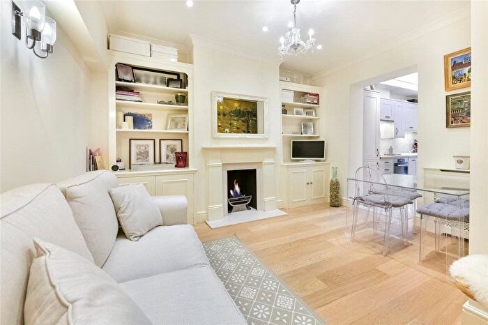2 Bedroom Flat To Rent In Alderney Street, London, SW1V