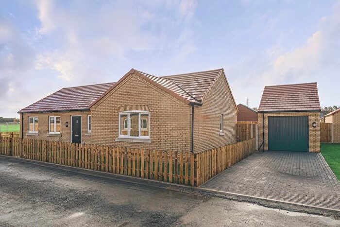 3 Bedroom Detached Bungalow For Sale In The Elms, Emneth, Wisbech, Norfolk, PE14