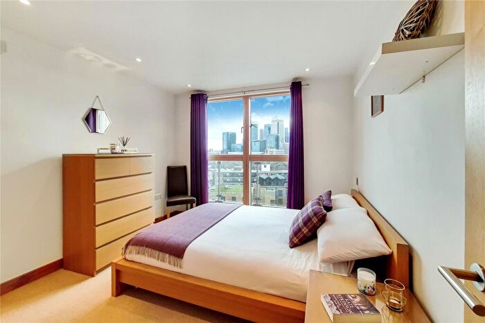 2 Bedroom Flat To Rent In Harley House, Frances Wharf, E14