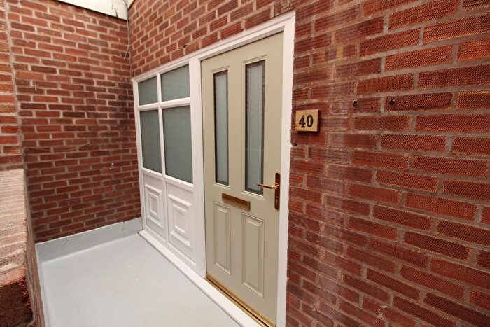 2 Bedroom Property To Rent In Carr Lane, Wigan, WN3