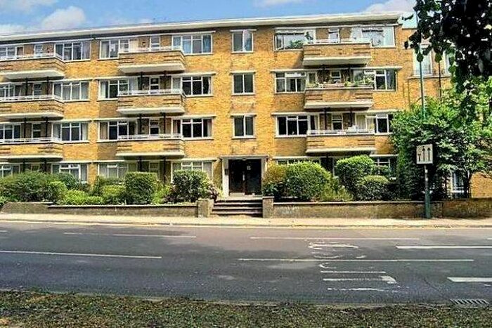 1 Bedroom Flat To Rent In Dornan House, Southampton, SO17