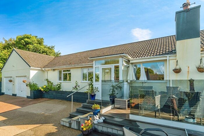4 Bedroom Semi-detached Bungalow For Sale In Tregadillett, Launceston, PL15
