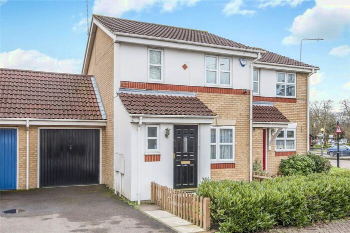 3 Bedroom Semi-Detached House To Rent In Blackmead, Riverhead, Sevenoaks, Kent, TN13