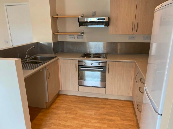 2 Bedroom Flat To Rent In Fornham Street, Sheffield, South Yorkshire, S2