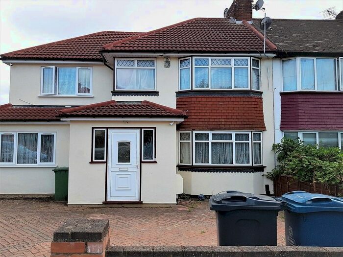 3 Bedroom Property To Rent In Stanhope Avenue, Harrow, HA3