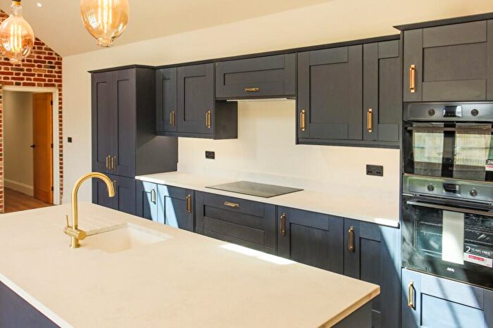 4 Bedroom Terraced House For Sale In Lavender Farm, Rowling Road, Goodnestone, Kent, CT3