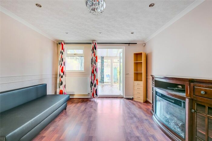 3 Bedroom Terraced House To Rent In Swains Road, London, SW17