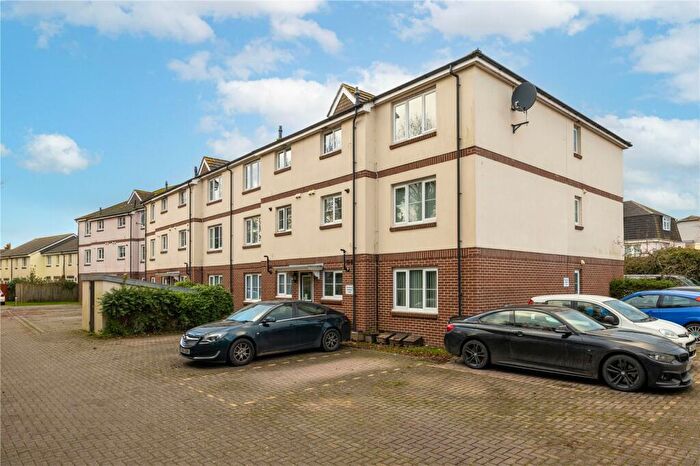 2 Bedroom Flat For Sale In Bideford, Devon, EX39