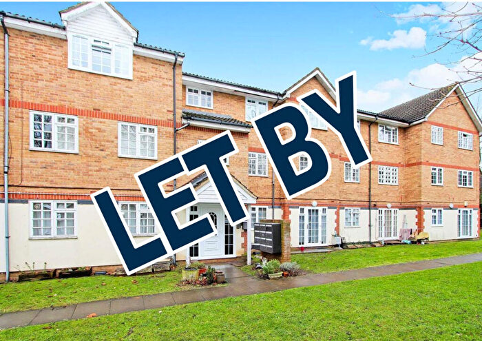 2 Bedroom Flat To Rent In Eagle Drive, Colindale, NW9