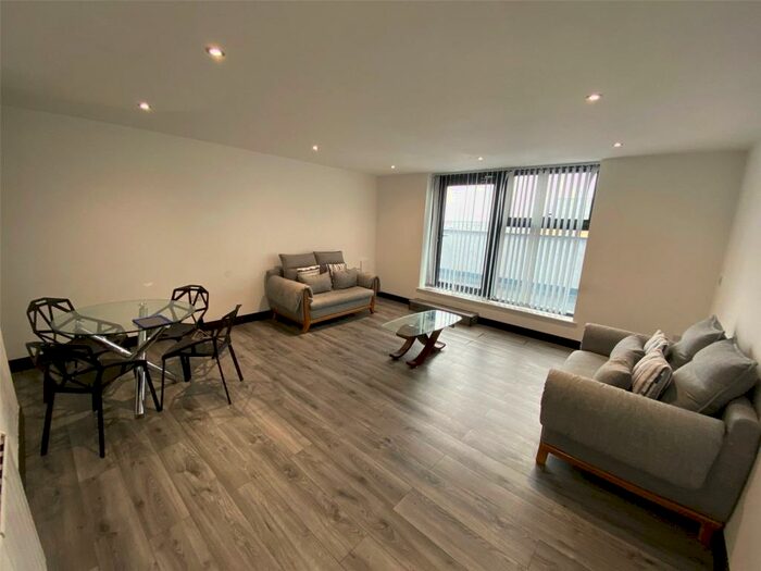 2 Bedroom Apartment To Rent In San Court, Wilmslow Road, Manchester, M14