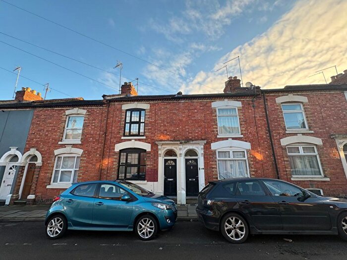 3 Bedroom Property To Rent In Alcombe Road, Northampton, NN1