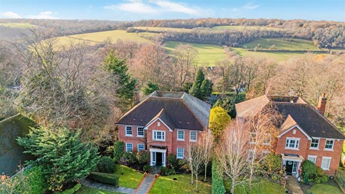 5 Bedroom Detached House For Sale In Walpole Avenue, Chipstead, CR5