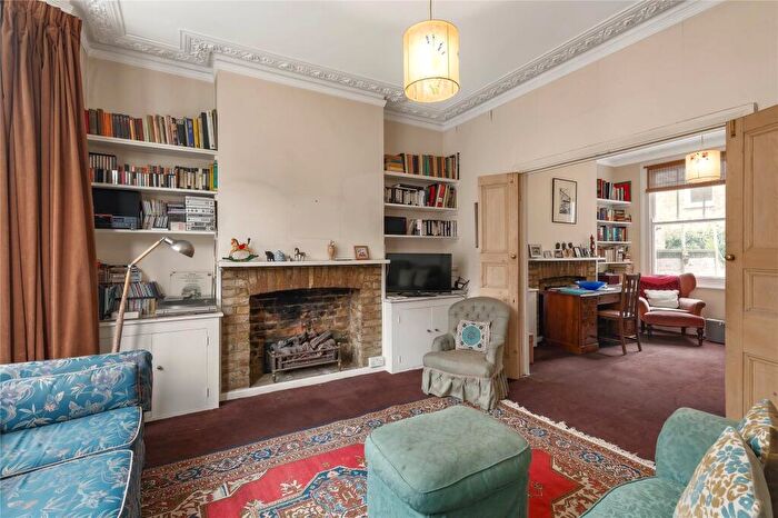 3 Bedroom Terraced House For Sale In Worfield Street, London, SW11