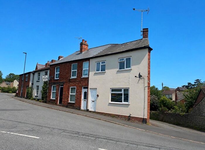2 Bedroom End Of Terrace House For Sale In North Street, Raunds, NN9