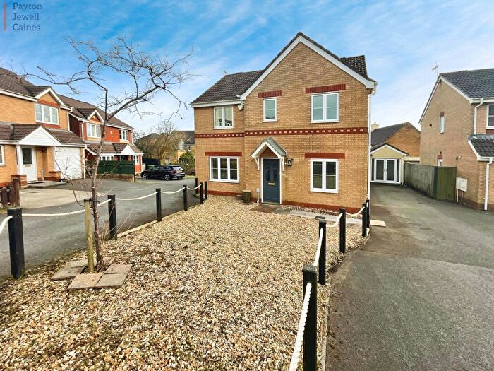 4 Bedroom Detached House For Sale In Hill Court, Broadlands, Bridgend County., CF31