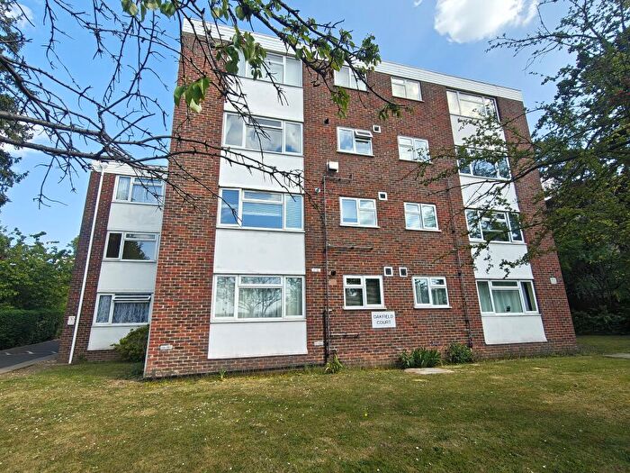 2 Bedroom Flat For Sale In Oakfield Court, Pampistead Road, London, CR2