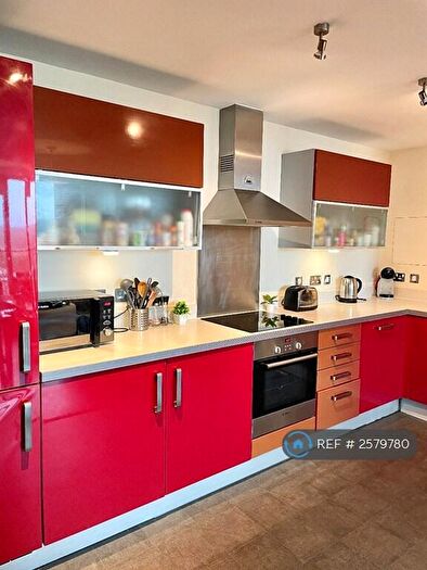 2 Bedroom Flat To Rent In Topaz House, Milton Keynes, MK9