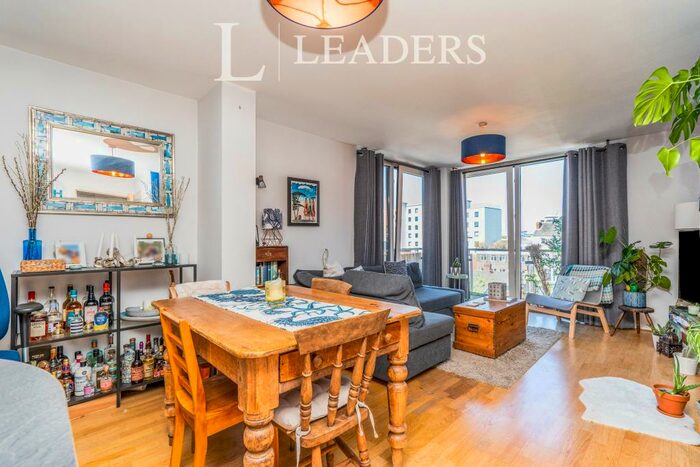 2 Bedroom Apartment To Rent In Sirocco, Ocean Village, SO14