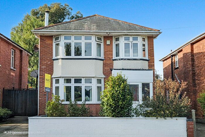 4 Bedroom Detached House For Sale In Nursery Road, West Way, BH9
