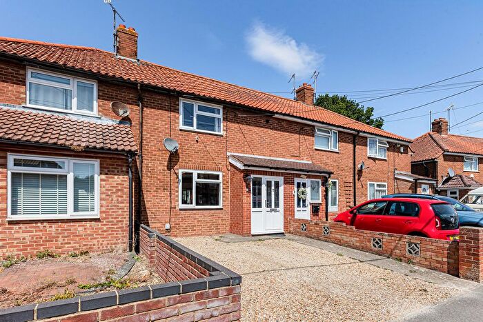 3 Bedroom Terraced House For Sale In Oxford Crescent, Didcot, OX11