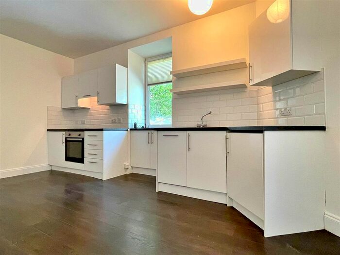 Studio For Sale In Croftbank Crescent, Bothwell, Glasgow, G71