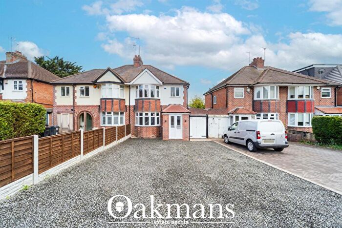 3 Bedroom Semi-Detached House To Rent In Redditch Road, Kings Norton, Birmingham, B38