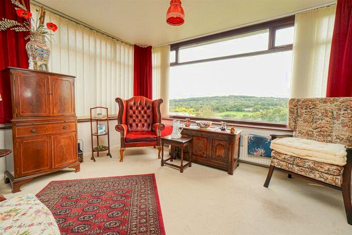 2 Bedroom Detached Bungalow For Sale In Friars Hill, Guestling, TN35