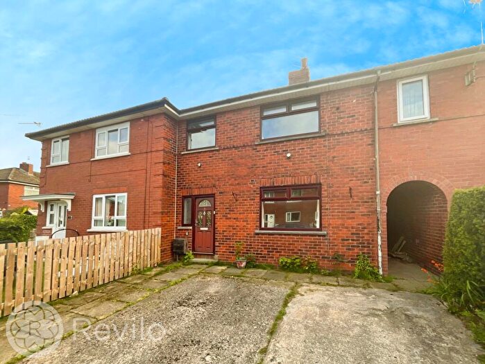 3 Bedroom Terraced House For Sale In Sycamore Avenue, Newhey, OL16