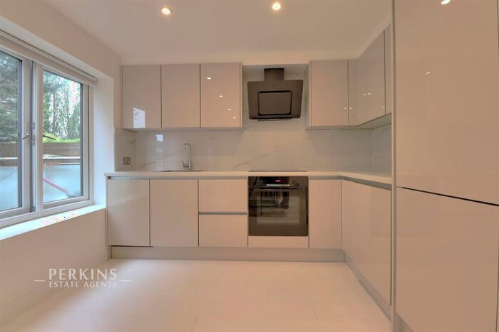 1 Bedroom Flat To Rent In Ruislip Road, Greenford, UB6