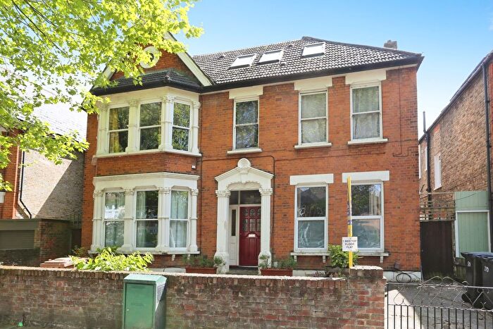 1 Bedroom Flat For Sale In Inchmery Road, London, London, SE6