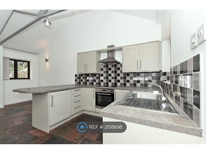 2 Bedroom Bungalow To Rent In Hole Street Farm, Sittingbourne, ME9