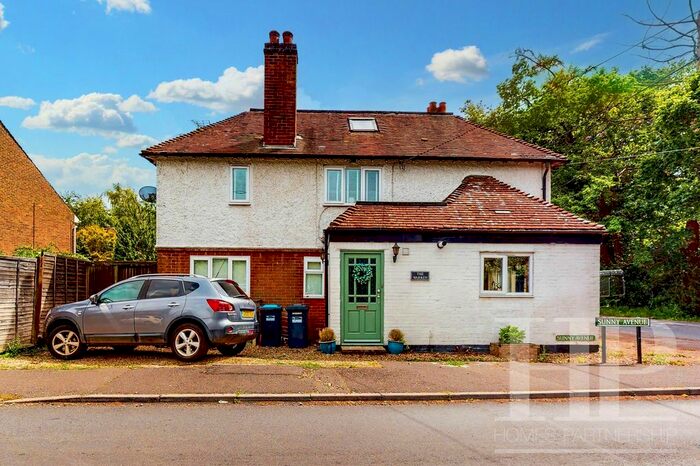 2 Bedroom Semi-Detached House To Rent In Sunny Avenue, Crawley Down, RH10