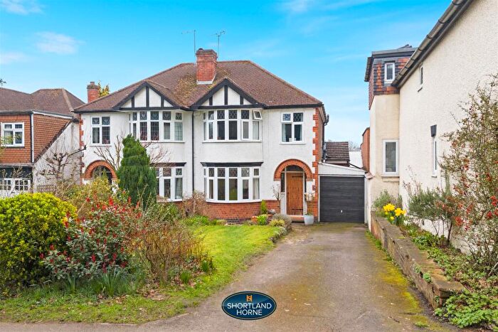 3 Bedroom Semi Detached House For Sale In Common Lane, Kenilworth, CV8