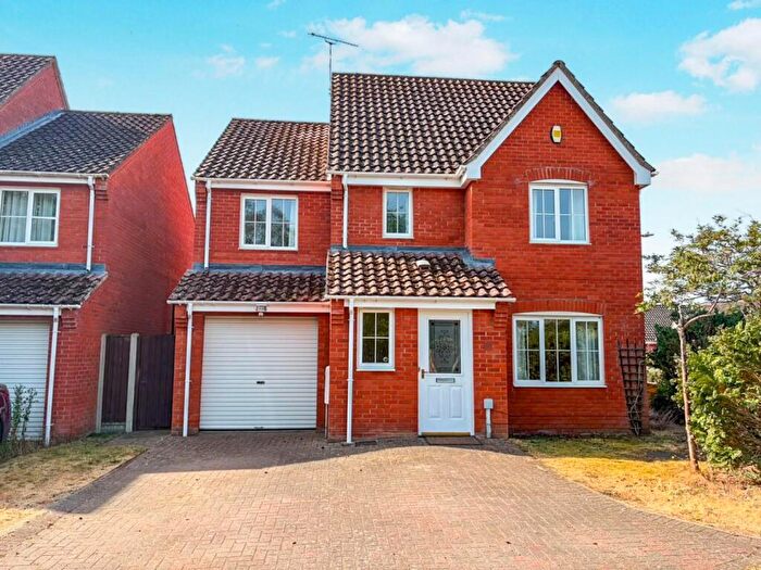 4 Bedroom Detached House For Sale In Teal Walk, Brandon, IP27