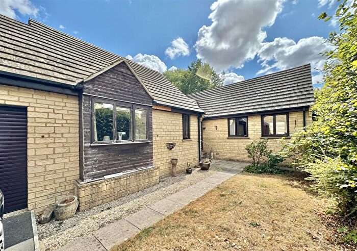 3 Bedroom Bungalow For Sale In Avening, Gloucestershire, GL8