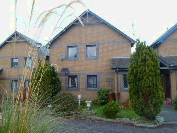 2 Bedroom Flat To Rent In Eskview Grove, Dalkeith, EH22