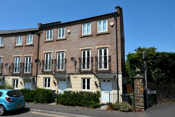 3 Bedroom Terraced House To Rent In St Leonards, Exeter, EX2