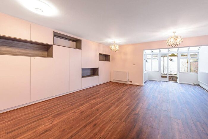 5 Bedroom Semi-Detached House To Rent In Jade Terrace, South Hampstead, London, NW6