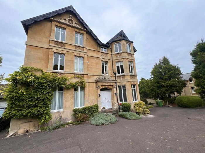 2 Bedroom Flat To Rent In Bathampton Lane, Bathampton, Bath, BA2