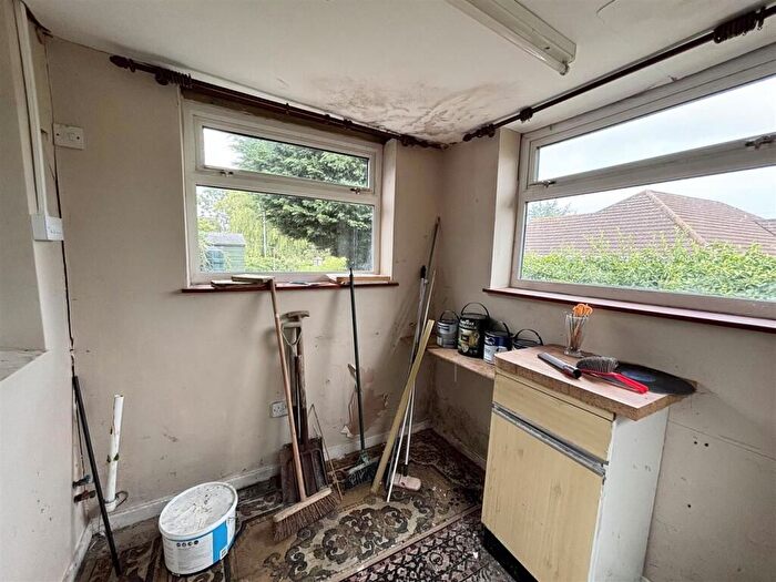 2 Bedroom Bungalow For Sale In Church Lane, Alvingham, Louth, LN11