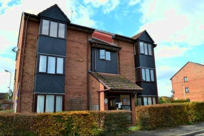 Studio To Rent In Hawthorne Crescent, West Drayton, UB7