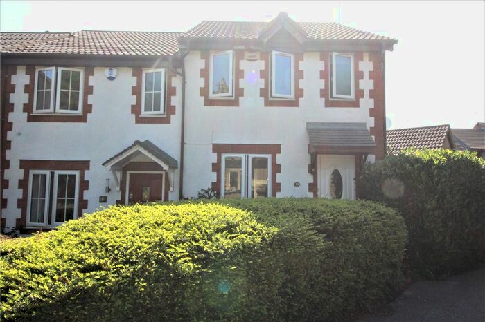 3 Bedroom End Of Terrace House To Rent In Rosebank Gardens, Northfleet, Gravesend, Kent, DA11