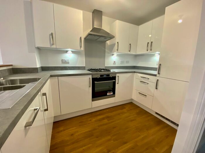 5 Bedroom House To Rent In Central, Birmingham, B5