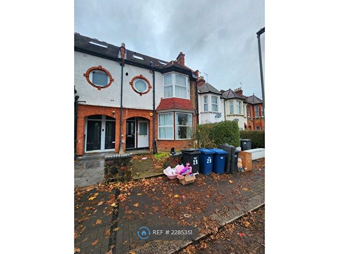 2 Bedroom Flat To Rent In Alexandra Road, London, NW4