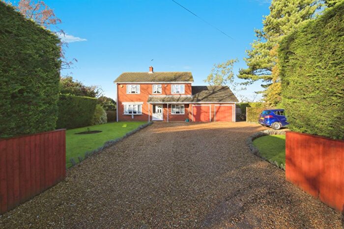 4 Bedroom Detached House For Sale In Main Road, Deeping St. Nicholas, Spalding, PE11